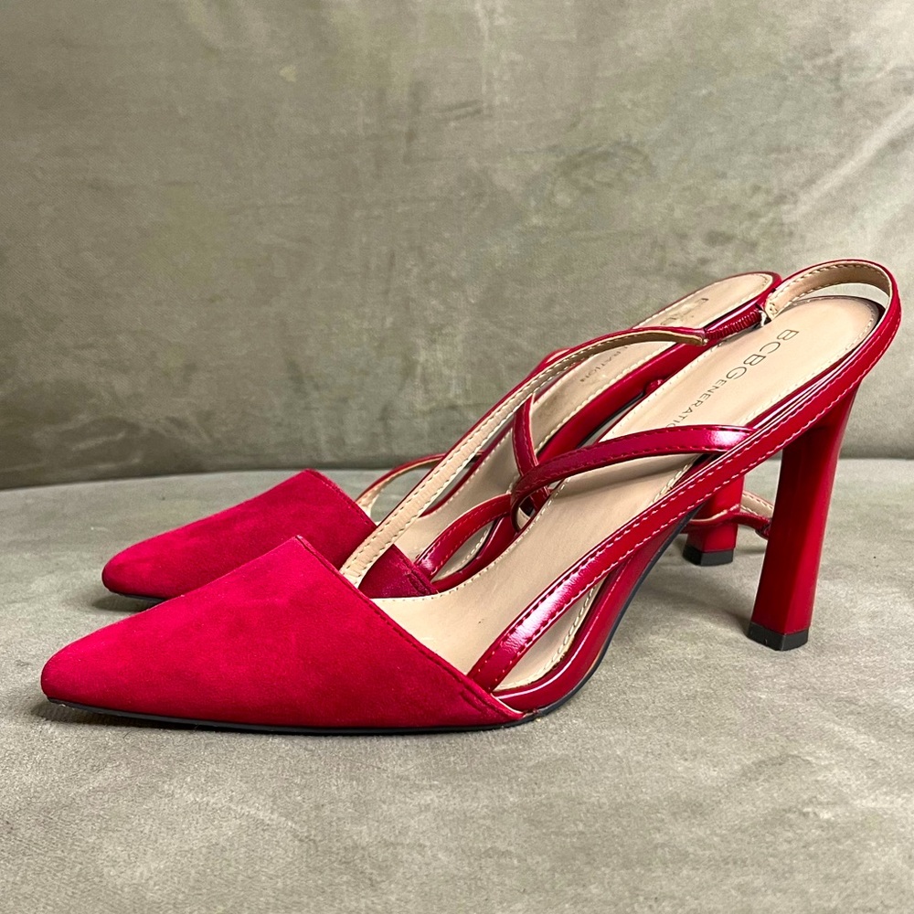 EUC sexy red BCBGeneration heels. Look great with a suit or jeans. Must haves!!!